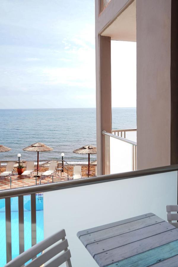 Cozy Corner Vs Beachfront Stalos Luaran gambar
