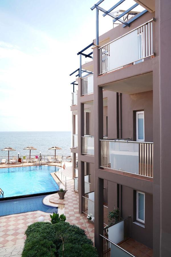 Cozy Corner Vs Beachfront Stalos Luaran gambar
