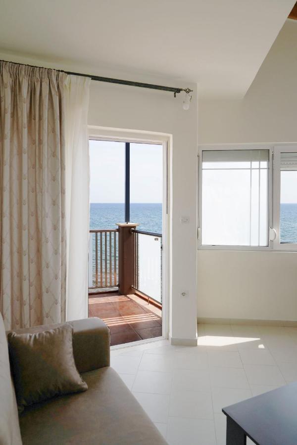 Cozy Corner Vs Beachfront Stalos Luaran gambar