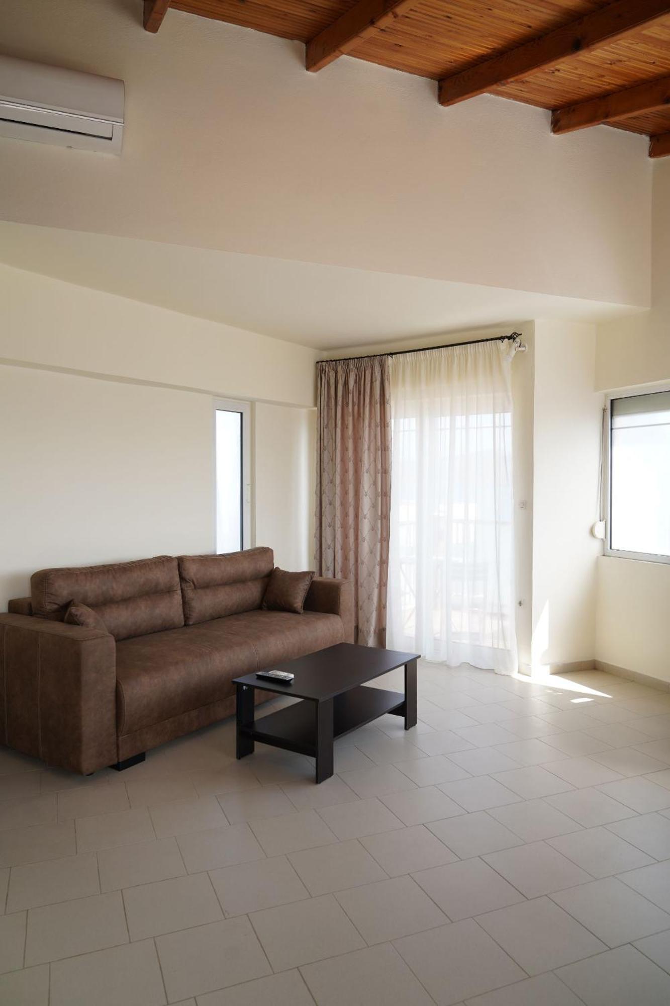 Cozy Corner Vs Beachfront Stalos Luaran gambar