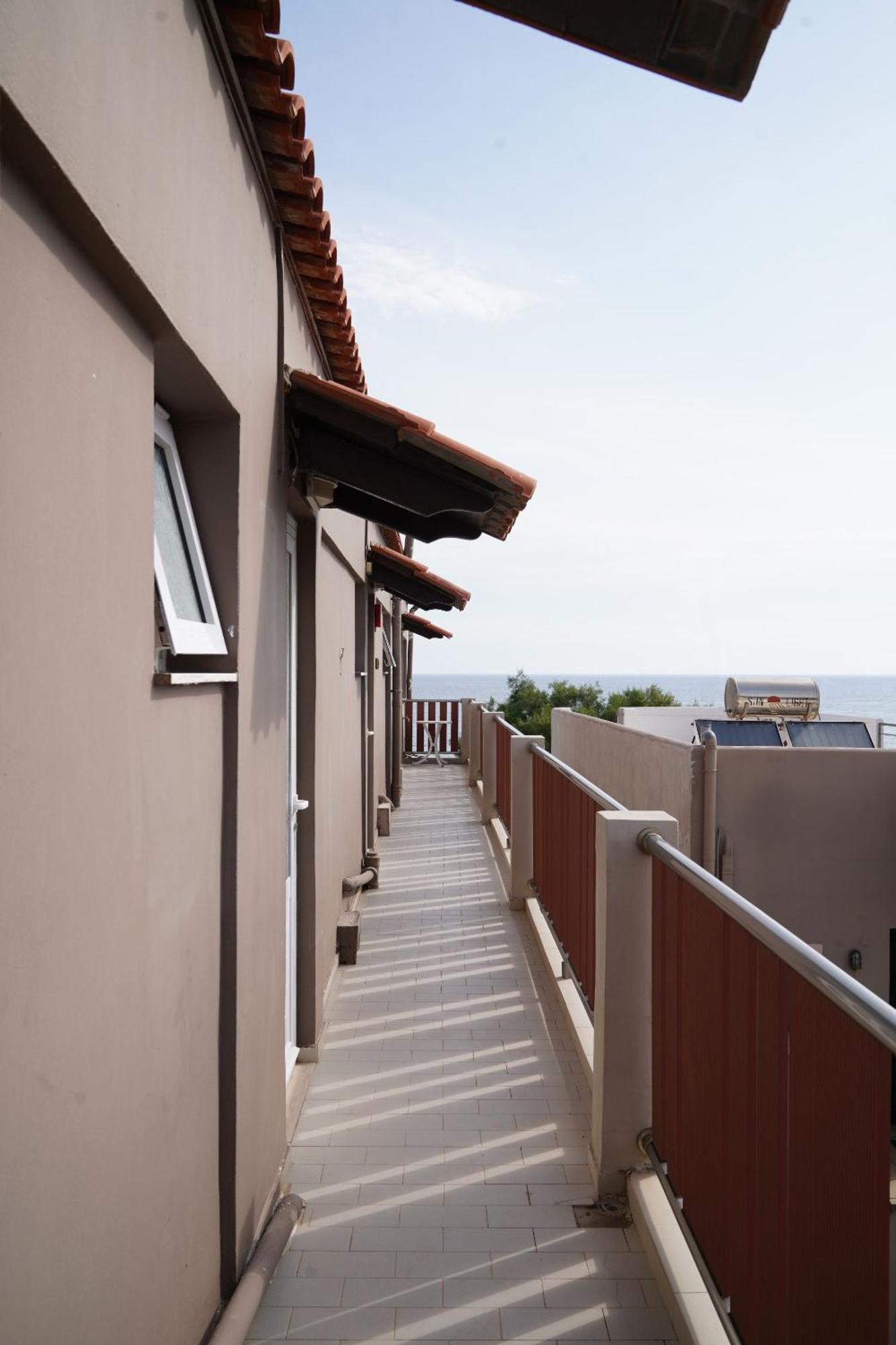 Cozy Corner Vs Beachfront Stalos Luaran gambar