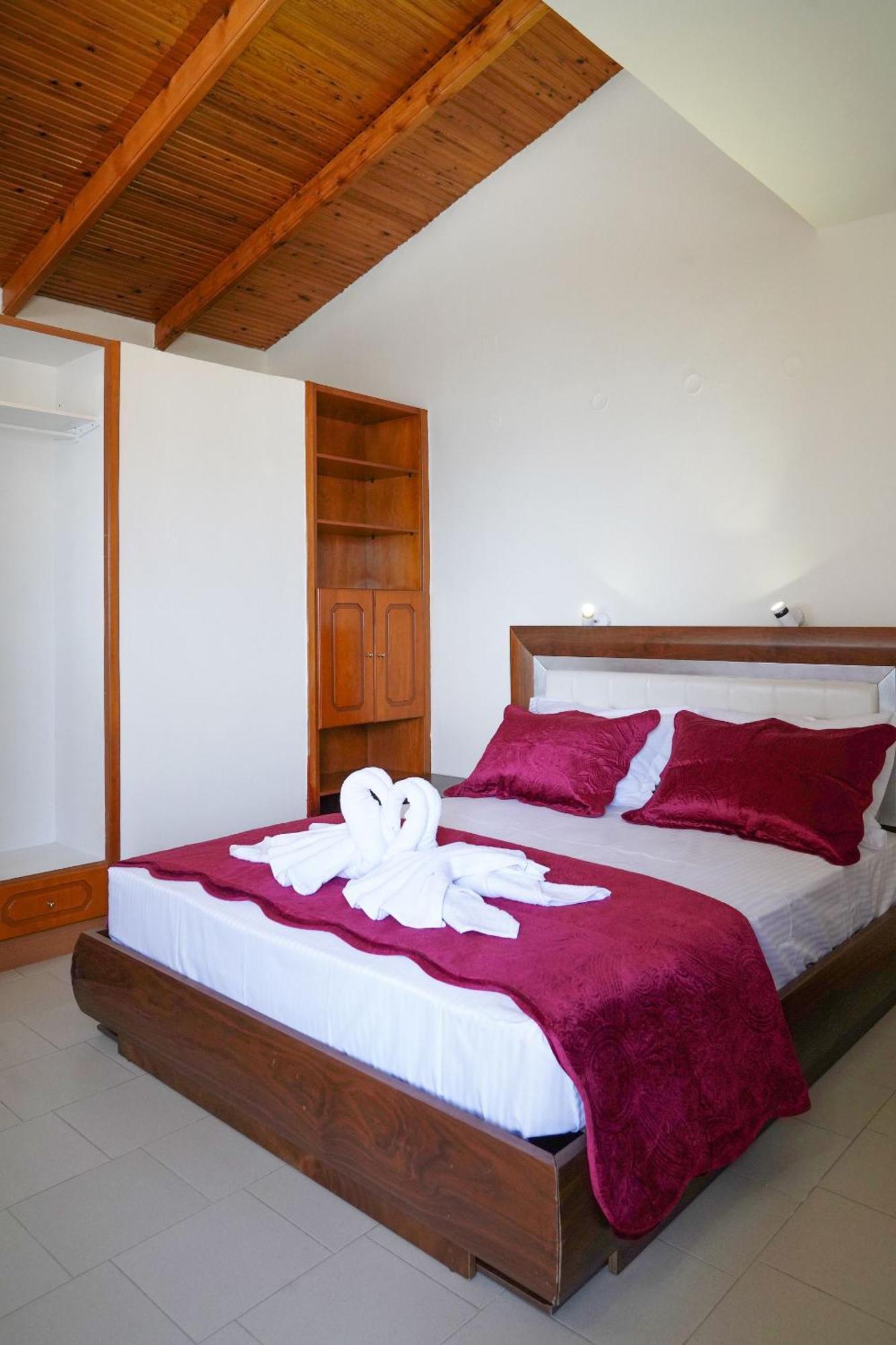 Cozy Corner Vs Beachfront Stalos Luaran gambar